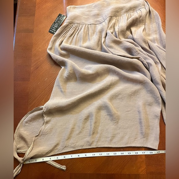 Women’s Cropped Palazzo Pants Mushroom Taupe MEDIUM NWT - Picture 4 of 5